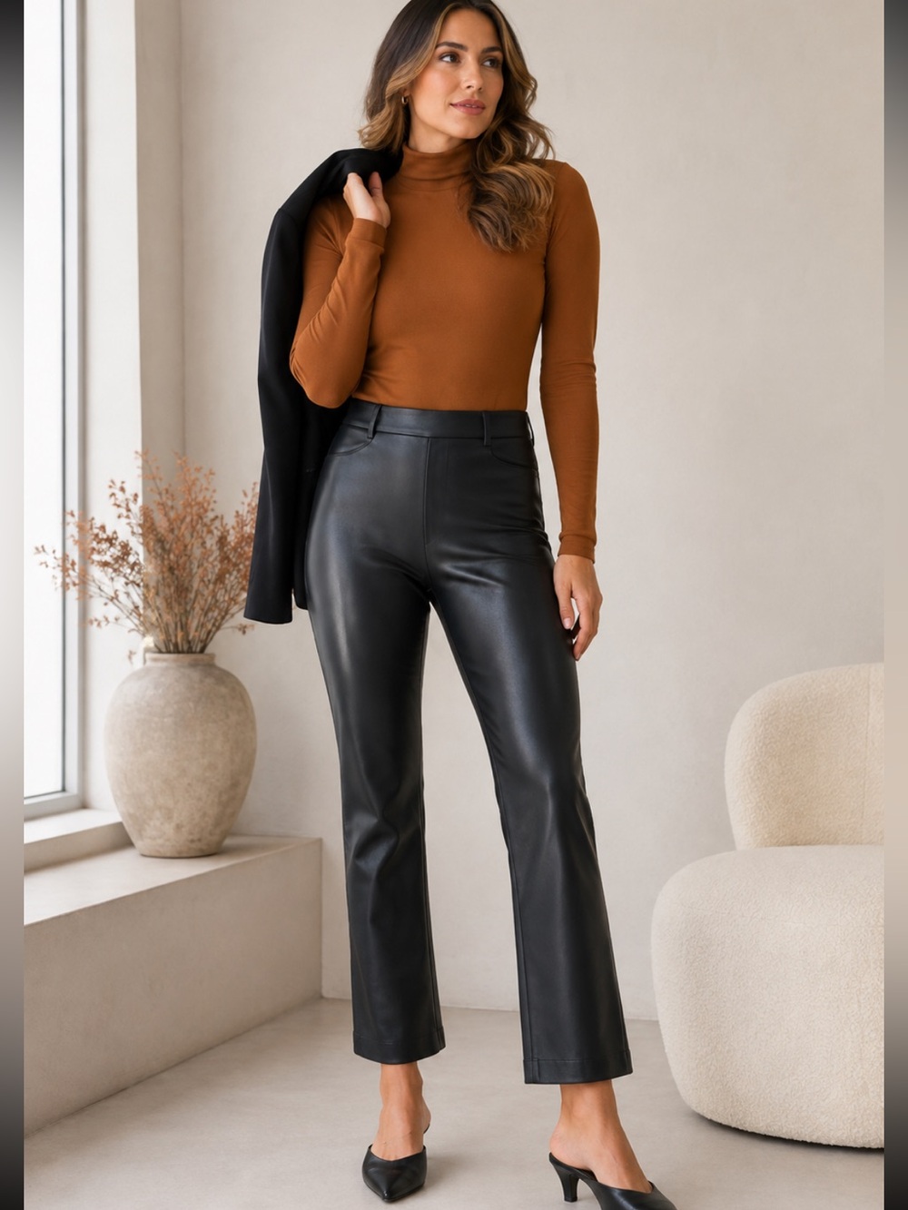 SPANX Black Faux Leather Kick Flare Ankle Crop Pants size Medium  20848R